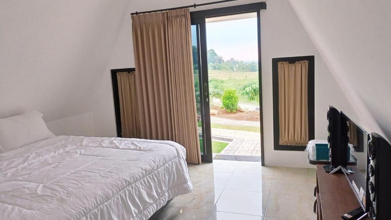 Joglo Kumpul Resort Cangkiran 外观 照片