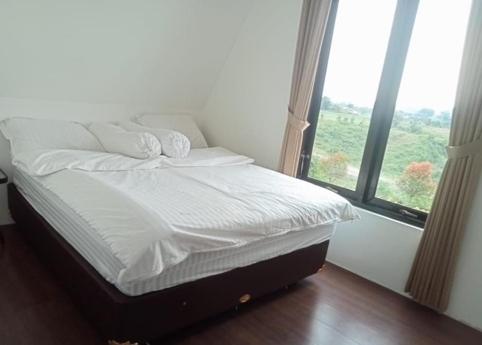Joglo Kumpul Resort Cangkiran 客房 照片